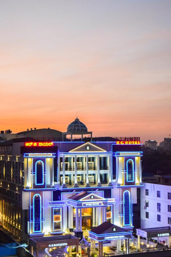 อาร์จี รอยัล โฮเต็ล แอนด์ คอนเวนชั่น เซ็นเตอร์ Hotel บังกาลอร์ ภายนอก รูปภาพ